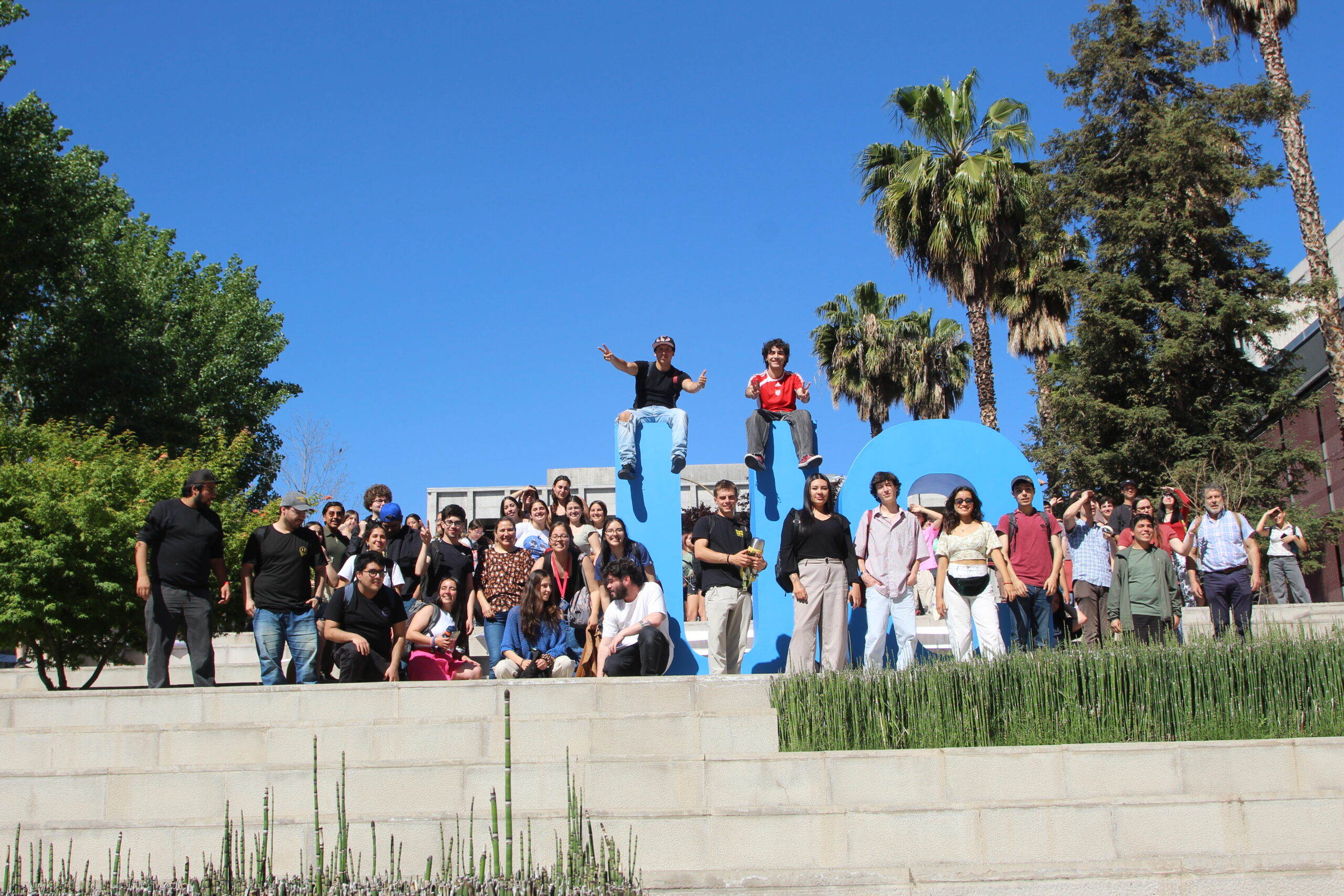 El Café Mundial reunió cerca de 300 estudiantes en torno a la imaginación de futuros sustentables 