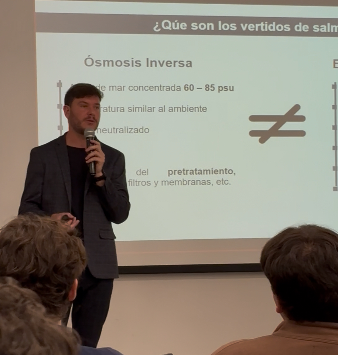 Académico Iván Sola,  aborda los principales desafíos asociados a la desalinización y gestión socioambiental en Chile