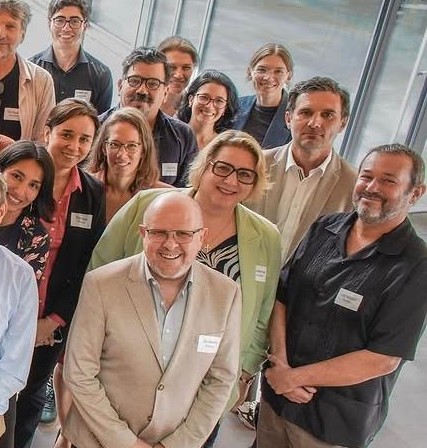 Académicos del IDS participan en la primera conferencia internacional del GIST Hub en Münich 
